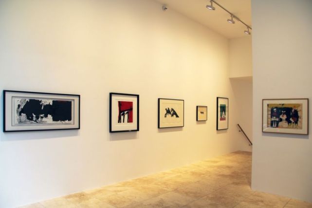 Installation, Robert Motherwell at Bernard Jacobson Gallery, London